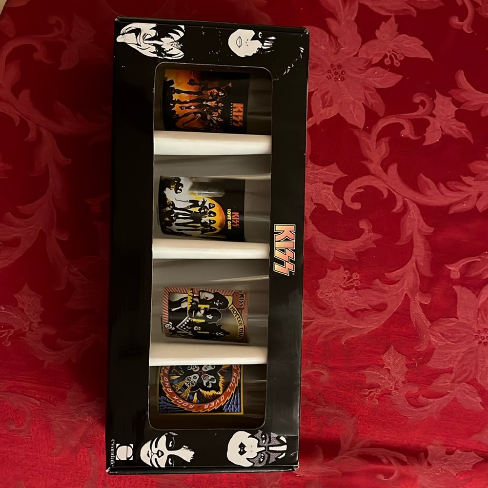 KISS Pub Glasses